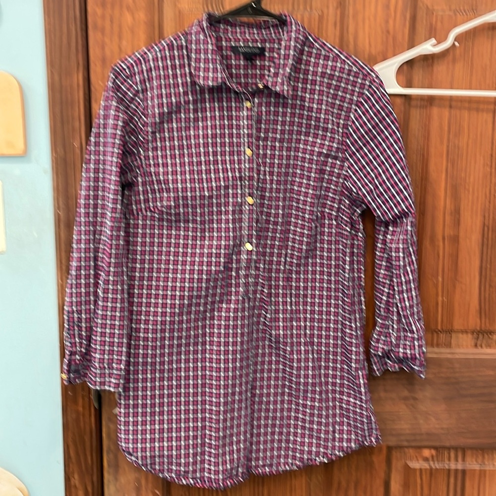 Ladies Lands’ End Sporty Half Button Top